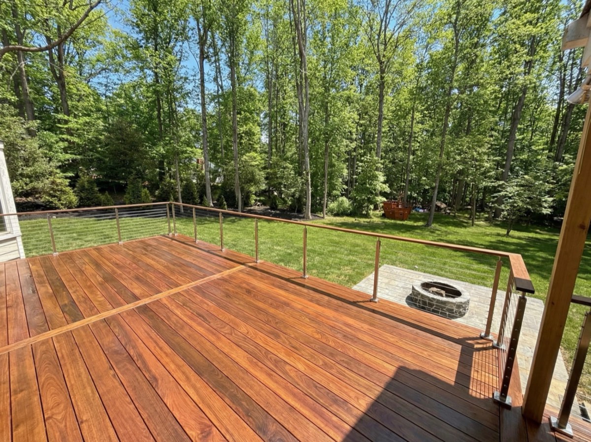Deck railing and safety system